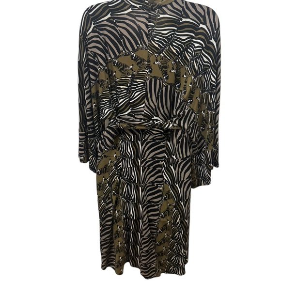 Issa London x Banana Republic | Zebra Print Kimono Dress Size 14 - Picture 3 of 6